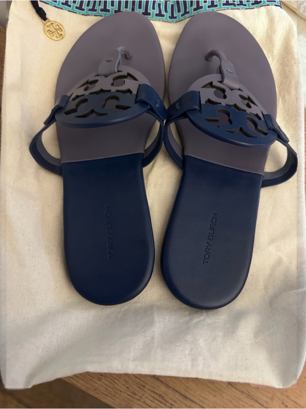 TORY BURCH DARK LOTUS/BERMUDA SOFT MILLER - Picture 4 of 10